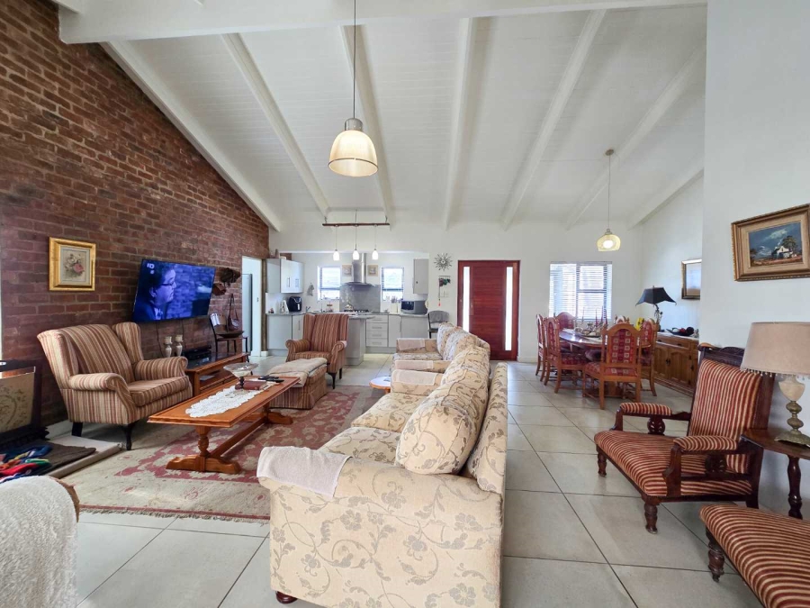 3 Bedroom Property for Sale in Stilbaai Wes Western Cape